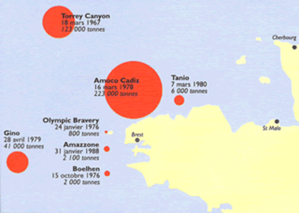 Oil spills off the Breton coast before 1990